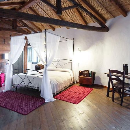 B&B Charme Sa Pardina Orroli Bagian luar foto