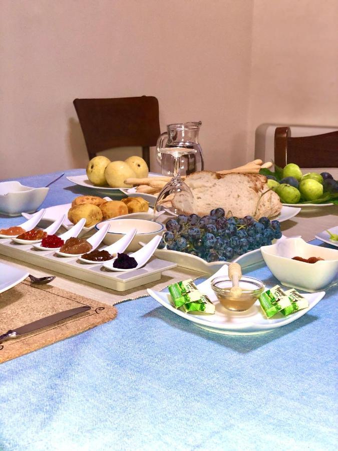 B&B Charme Sa Pardina Orroli Bagian luar foto