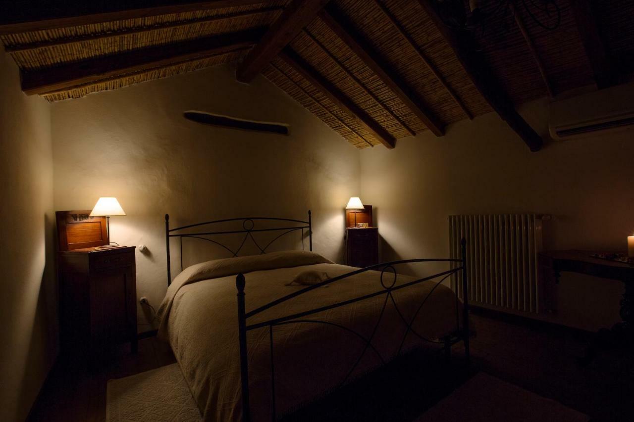 B&B Charme Sa Pardina Orroli Bagian luar foto